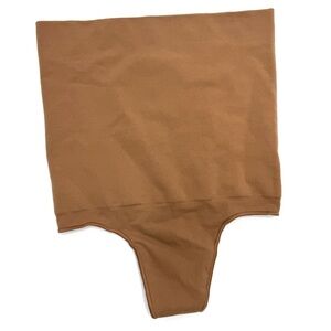 SKIMS Seamless Sculpt High Waisted Thong NEW Size 2X / 3X